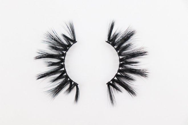 Veleasha Faux Mink Lashes 25mm Long Dramatic Lashes  Reusable Luxury Looking